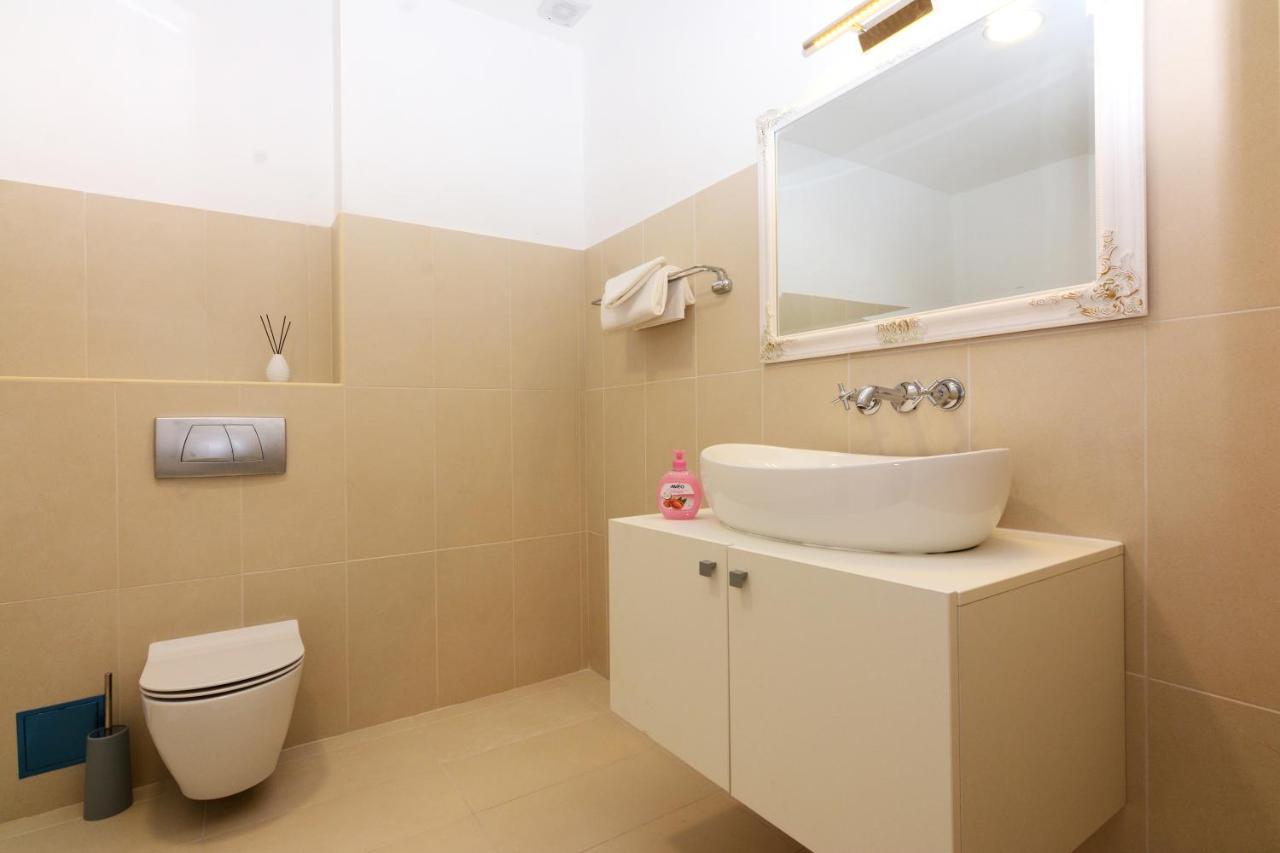 Luxury Room Uzorita B&B Šibenik Buitenkant foto